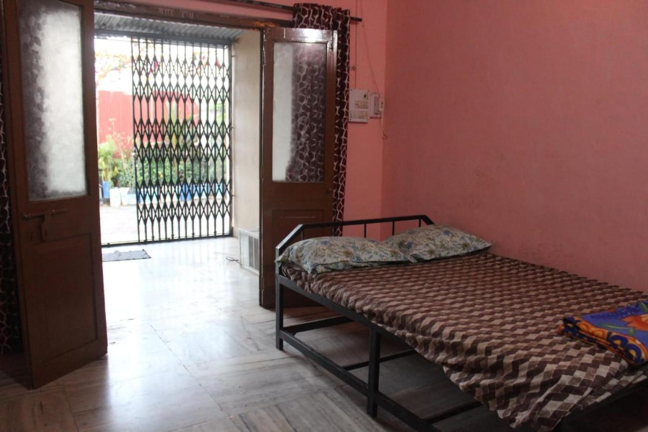 Nisarg Shrushti Farmhouse Hotel Pune Exterior foto