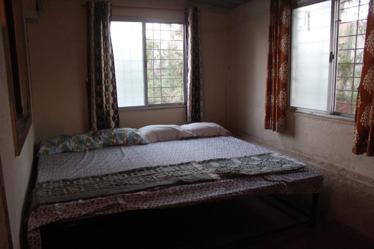 Nisarg Shrushti Farmhouse Hotel Pune Exterior foto